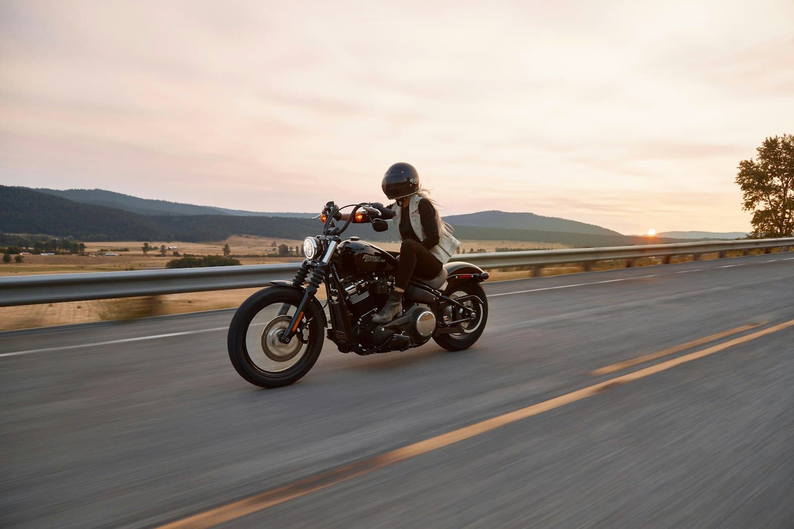 Motorcycles & Scooters